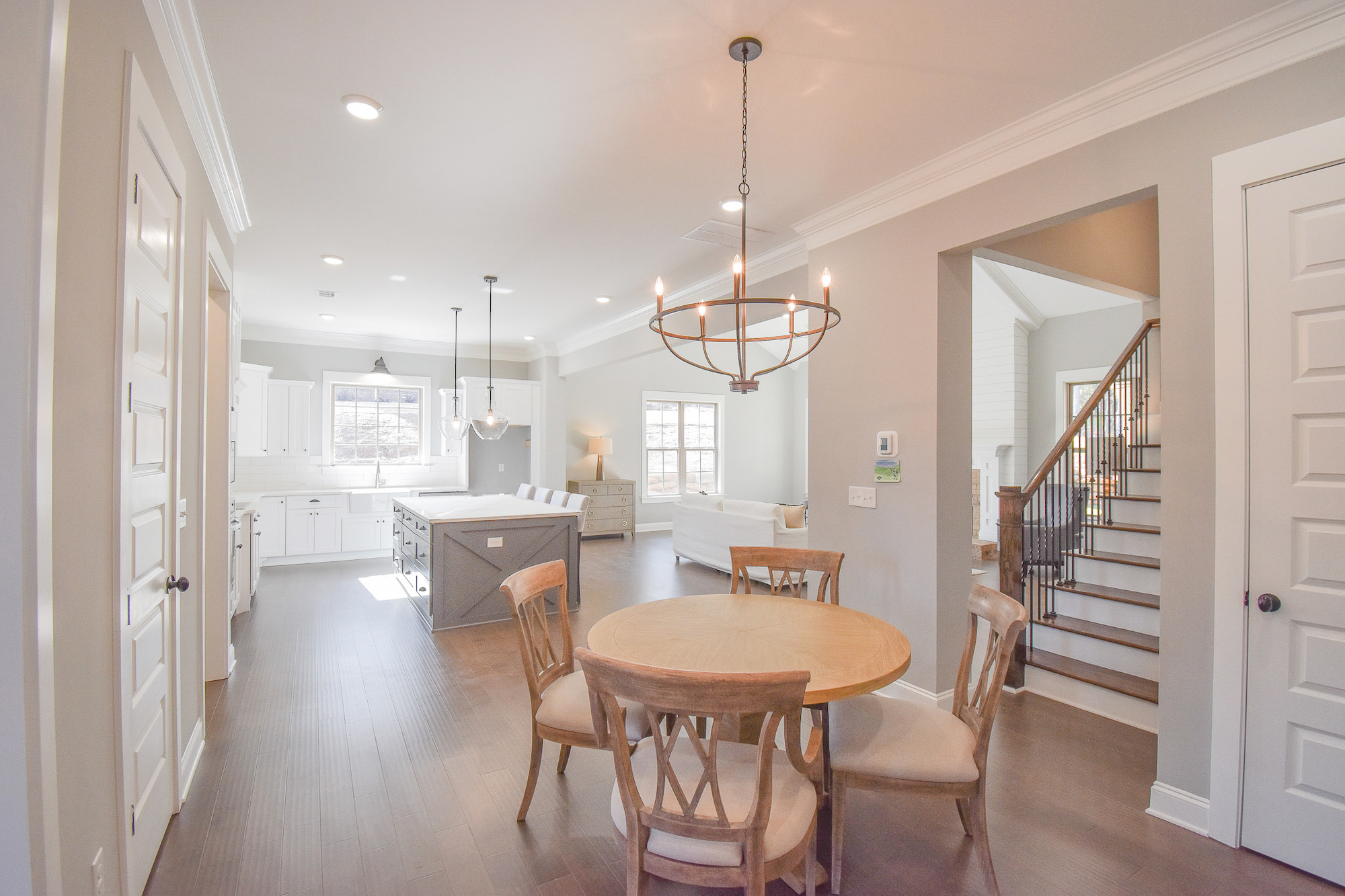 Beauty Meets Function: 2 Ways to Transform Your Kitchen
