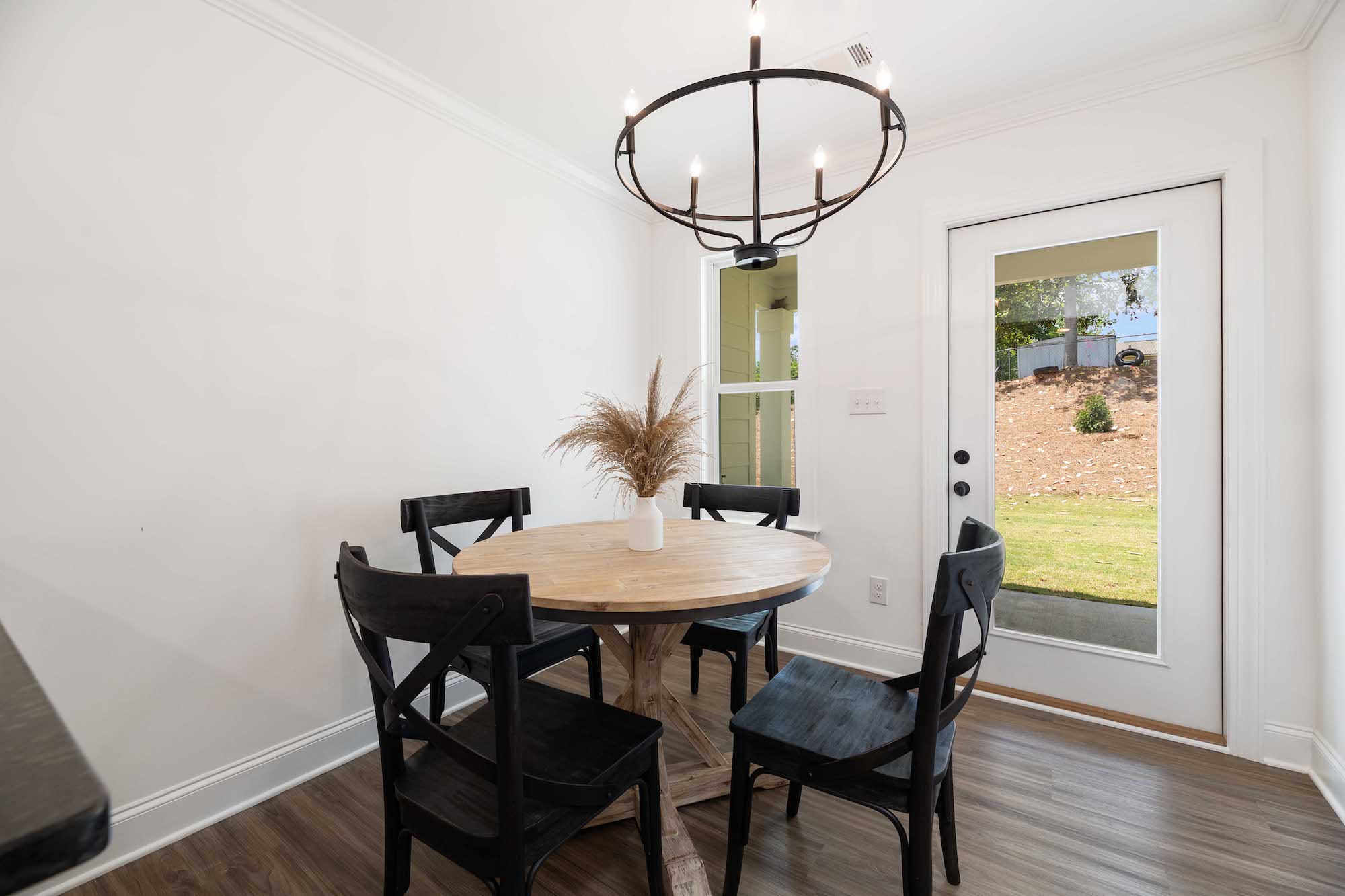 Start Fresh: 3 Reasons to Build Your Custom Home in Alabama This Year