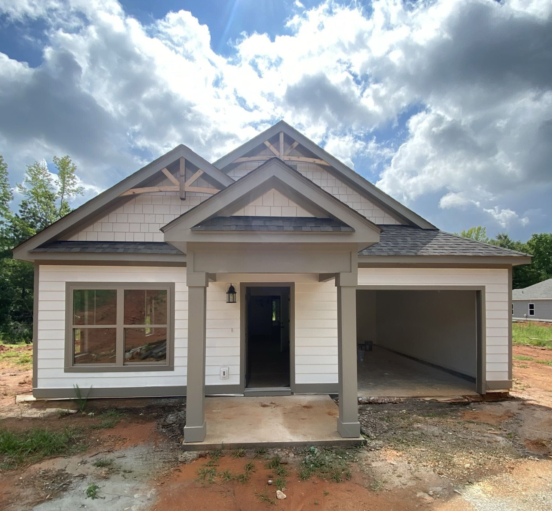 Home 1 photo 1